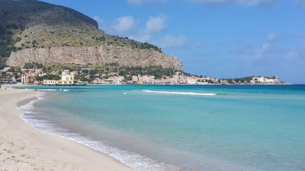 My Home In Mondello Palermo Exterior foto